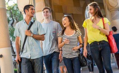 UQ welcomes nearly 10,000 new students - School of Economics - University of Queensland