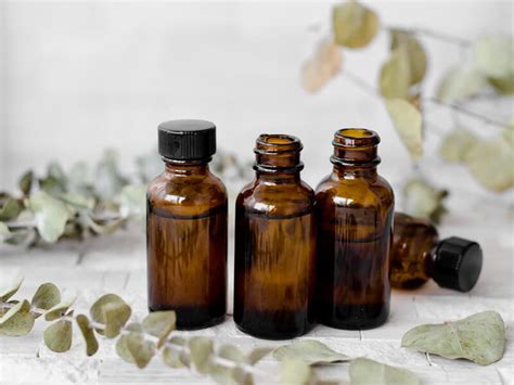 How to Select High Quality Essential Oils - Willow and Sage Magazine