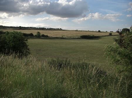 Durrington Walls of Stonehenge | History, Structures & Theories | Study.com