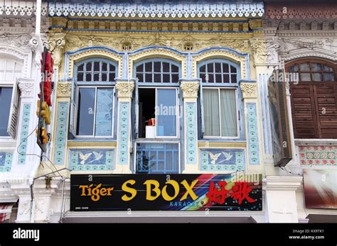 Peranakan architecture hi-res stock photography and images - Alamy