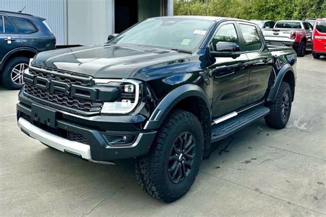 Here are six 2023 Ford Ranger Raptor colors in the metal