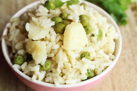 Green peas,potato rice recipe / Healthy peas and rice recipe