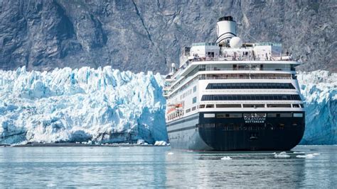 Inspections Begin on Large Cruise Ships in Glacier Bay