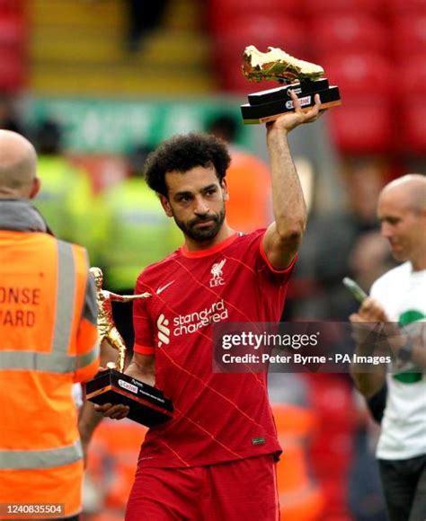 Mohamed Salah Golden Boot Photos and Premium High Res Pictures - Getty Images