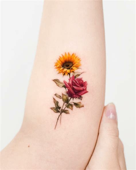 11+ Sunflower And Roses Tattoo Ideas That Will Blow Your Mind!