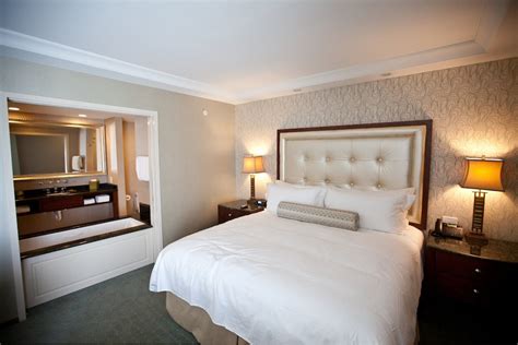 Town & Country Inn and Suites Charleston, South Carolina, US ...