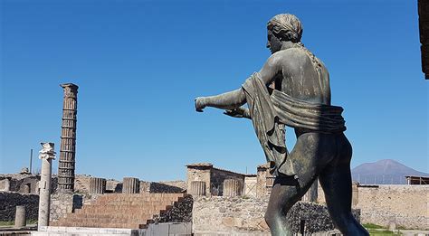 pompeii guided tour -pompeii guided tours -tour pompeii - pompeii guide