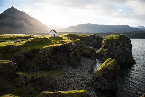 Chasing the Midnight Sun in Iceland - Adventure & Landscape ...