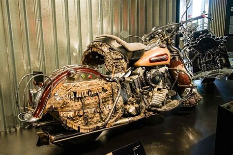 Bikes and History at the Harley Davidson Museum | Wander The Map