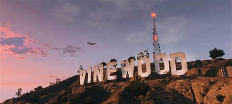 Vinewood Sign - GTA Wiki, the Grand Theft Auto Wiki - GTA IV, San Andreas, Vice City, cars ...