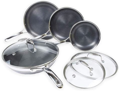 The Oprah-Approved HexClad 7-Piece Set Is on Sale at Costco