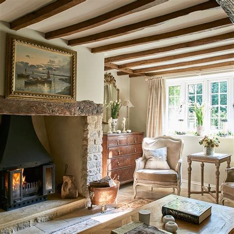 Incredible european farmhouse living room design ideas 06 | French country living room, Farm ...