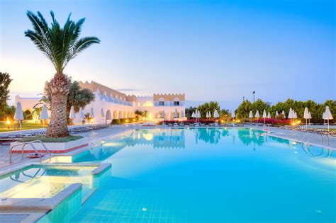 Hotel Platanista in Kos, Kos Town | Holidays from £364 pp | loveholidays