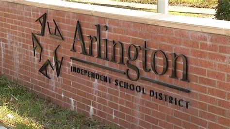 Arlington ISD Approves Start Date for In-Person Learning – NBC 5 Dallas-Fort Worth