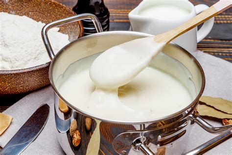 Bechamel, an essential sauce for some Greek dishes - Poupadou