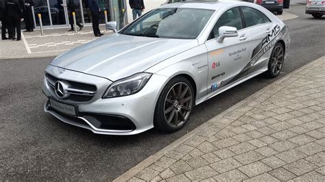 Mercedes-Benz World Brooklands Weybridge UK | Racing Track AMG Driving ...