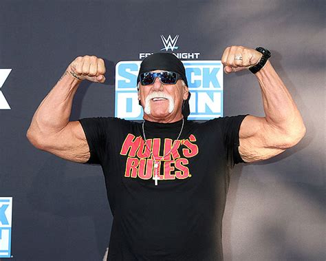 Hulk Hogan Seen Walking After Rumors He Was Paralyzed From Surgery ...