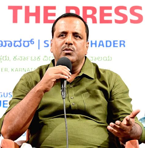 Bengaluru : Karnataka Legislative Assembly speaker U. T. Khader addresses a press conference