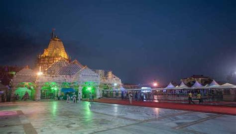 Ambaji Temple - Shakti Peetha, Darshan Timing, History |Pravase