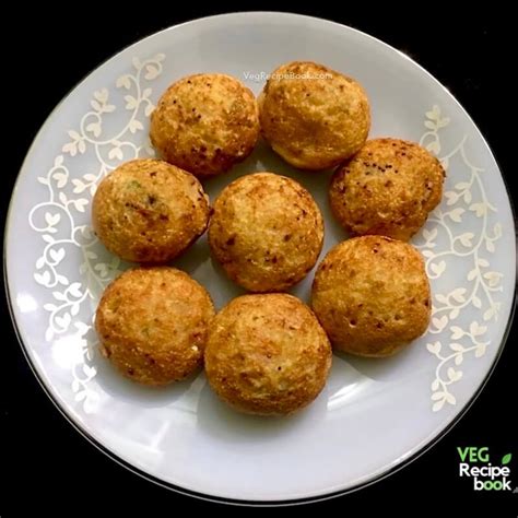 Rava Appam Recipe | Suji Appe Recipe | Sooji Appam - VegRecipeBook