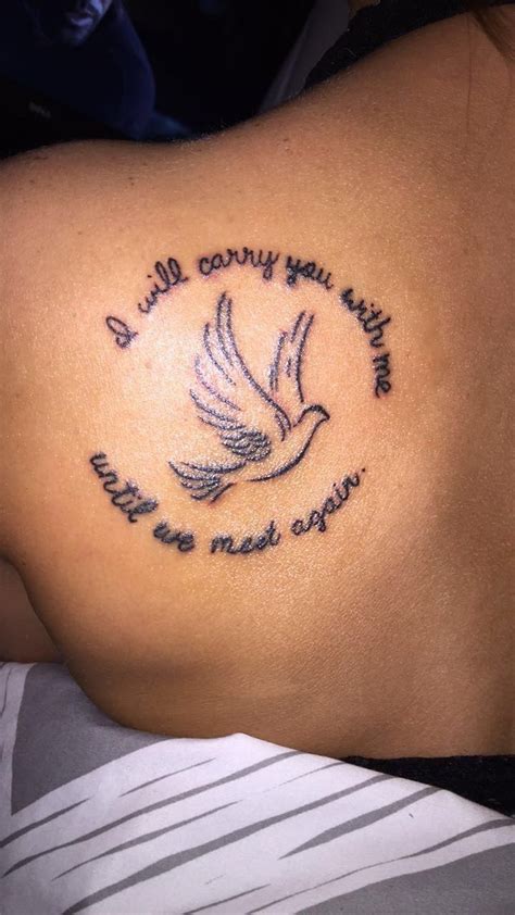 First tattoo in memory of my grandma ️ | Remembrance tattoos, Mom tattoos, Rip tattoo