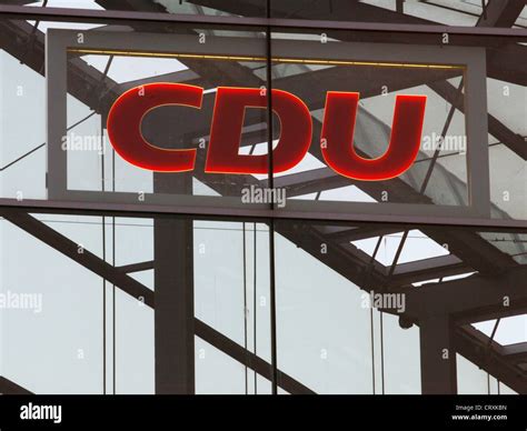 Cdu logo hi-res stock photography and images - Alamy