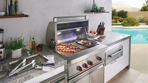 Wolf Outdoor Grill - YouTube