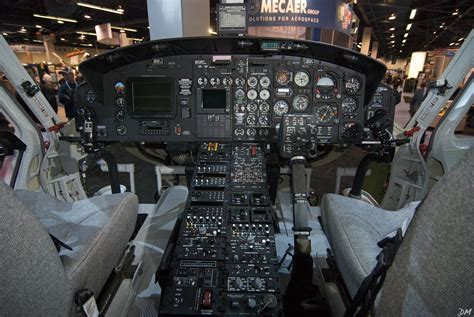 Bell 412 Cockpit | Dirk | Flickr