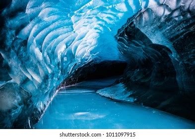 26,619 Svalbard Ice Images, Stock Photos & Vectors | Shutterstock