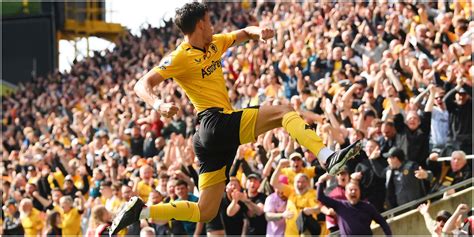 Matheus Nunes scores stunning goal for Wolves vs Chelsea