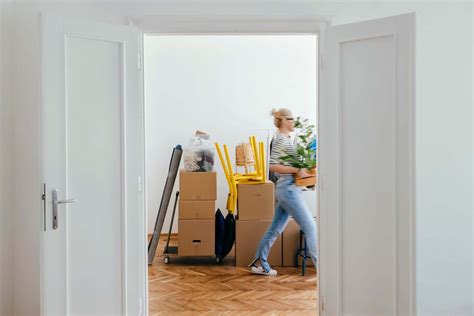 Moving Services Tips for a Stress-Free Relocation