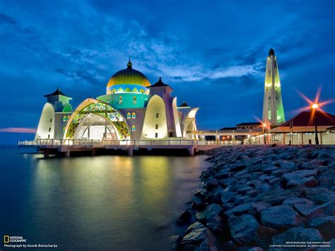 Masjid Selat Melaka - Anugerah Homestay Melaka