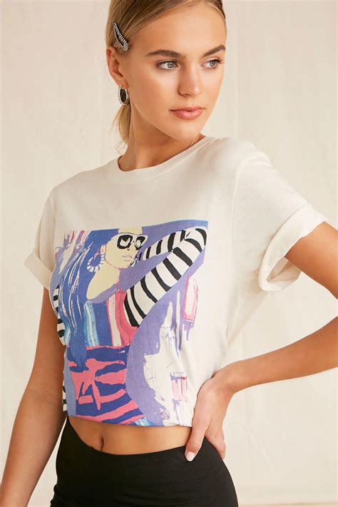 Woman Art Graphic Tee in 2020 | Women, Graphic tees, Fashion