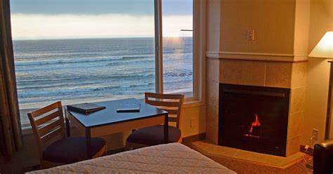 Sailor Jack's Oceanfront Inn | Explore Lincoln City