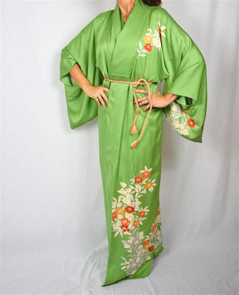 Japanese Vintage Kimono Robe in green silk with Obijime (Kumihimo) belt ...