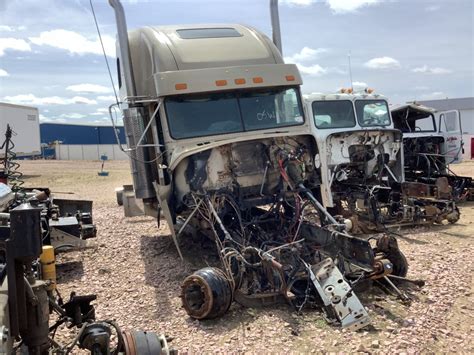 2005 Freightliner Classic XL Parts Unit