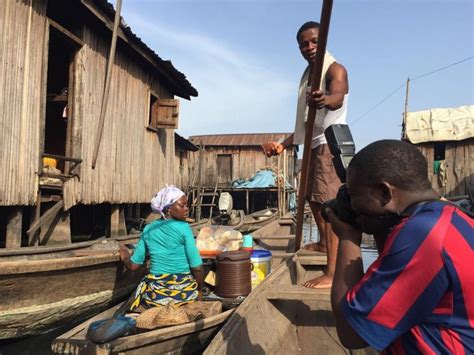 MY AMAZING MAKOKO STORY: LIFE IN LAGOS SLUM | DeeDee's Blog