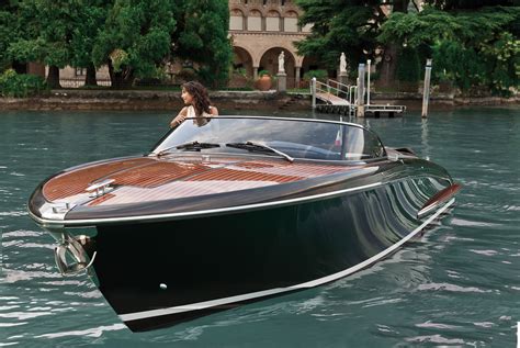 Riva Iseo | New Riva Yacht Sales | Inwards Marine