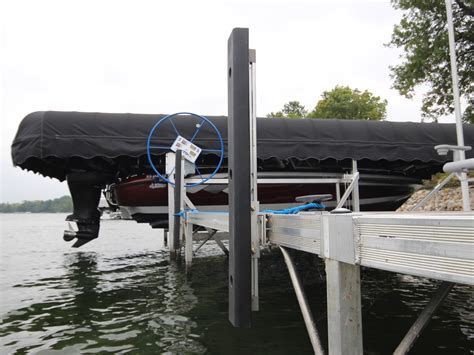 Vertical Dock Bumpers: Protective Vertical Boat Dock Bumpers | ShoreMaster