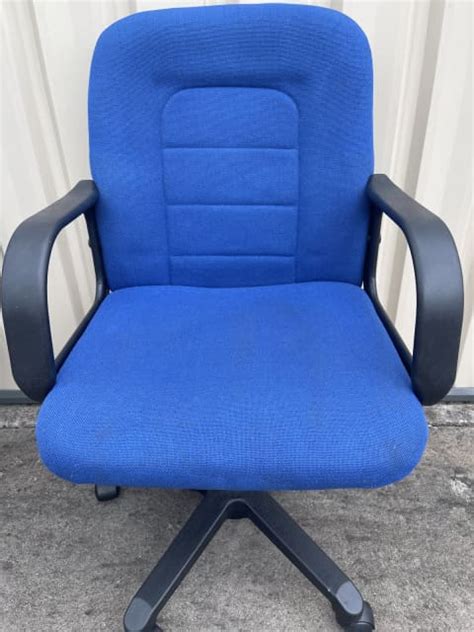 Office chair with adjustable height | Office Chairs | Gumtree Australia ...