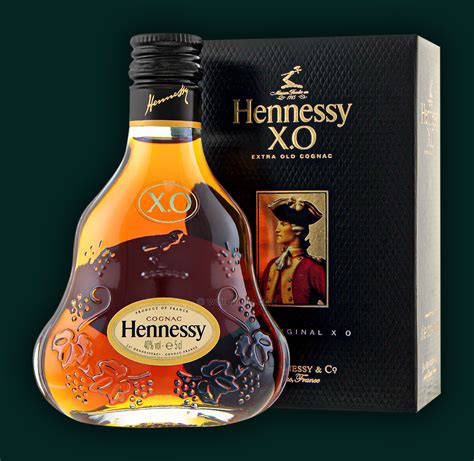 Hennessy XO Cognac 0,05 Liter, 17,95 € - Weinquelle Lühmann