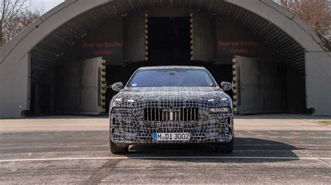 2023 BMW 7 Series Prototype First Drive: V8 Cruiser