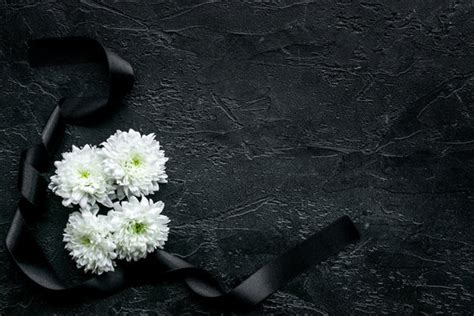 600,264 BEST Funeral IMAGES, STOCK PHOTOS & VECTORS | Adobe Stock