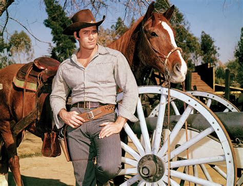 Sniff and Puff: Clint Walker