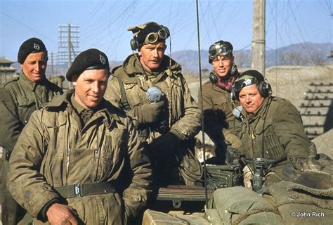 Royal Tank Regimant Crew 1944. | Korean war, British army uniform, British tank