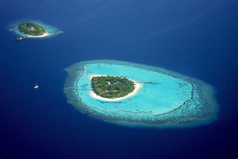 A Bird’s-Eye View of 8 Stunning Islands Photos | Architectural Digest