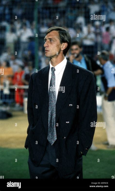 FILE : Barcelona Coach Johan Cruyff 21.9.1988, Estadio Santiago Bernabeu, Madrid. Super Copa ...