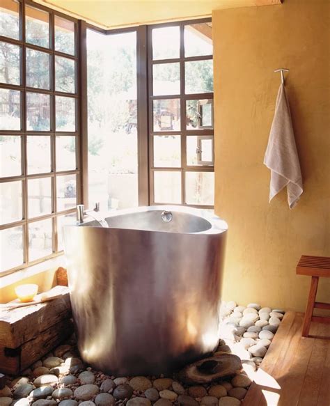 19 Japanese Soaking Tubs That Bring the Ultimate Comfort