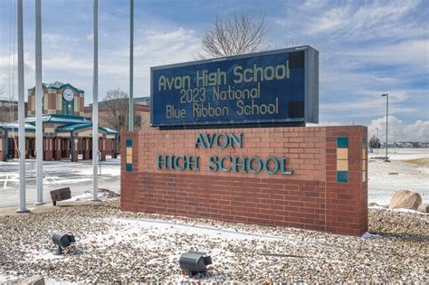 Avon High School, Avon IN Rankings & Reviews - Homes.com