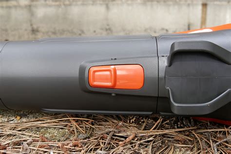 Husqvarna Blower Review - Tools In Action - Power Tool Reviews